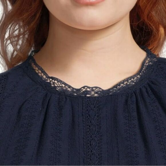 Cottagecore Blouse Navy Blue High Neck Elegant Crochet Lace Accents size 16-18 - Picture 4 of 15